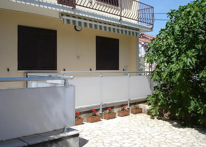 Apartament Dezelic