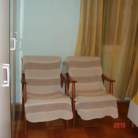 Dezelic Apartamento *